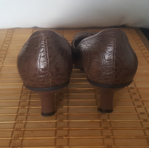 Enzo Angiolini Brown Kitten Heels 7.5 - Picture 4 of 8